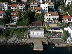 Apartments Montevibe