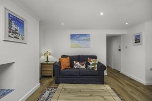 Upper Rock Brighton Apartments