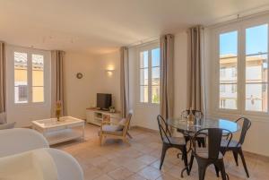 Appartements VALBONNE Maison coeur de village : photos des chambres