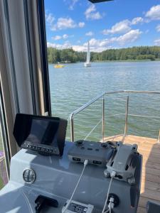 Houseboat La Mare - Ośrodek "Julia" w Samociążek