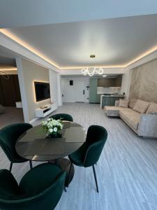 Premium Apartment- White Sea