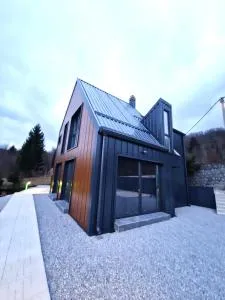 Gorska Idila "Lipa" - a Modern House in Quiet Area with Wellness - Stari Laz