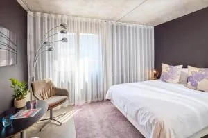 BANKS Antwerp - Antverpy