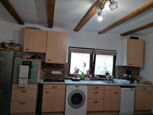 La Ţară Casa Angelica