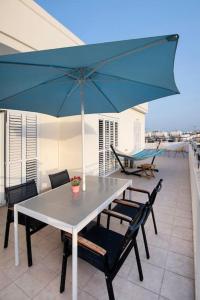 City Center Top Floor Big Balcony 2BR Close to the Beach