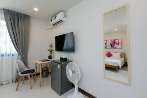 Wow Academy & Stay Soi Tai-Aed 3A