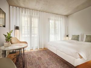 Superior Double Room room in Hotel Banks