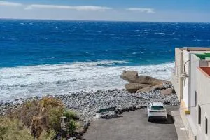 Sea View Apartment Red Summer Breeze - Arico