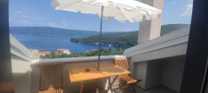 Apartment Desanti 4 Valun