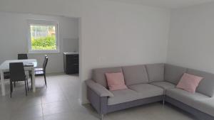 Počitniška hiša Hum 