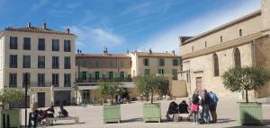 Villas Les Arenes Wi-Fi Climatisation Jardin Netflix 10 mn coeur de ville : photos des chambres