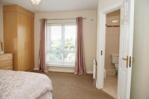 Spacious 4 Bedroom & 4 Bathrooms