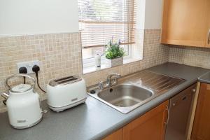 Spacious 4 Bedroom & 4 Bathrooms