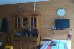 Appartements app ambiance chalet 1er etage au pied des pistes : photos des chambres