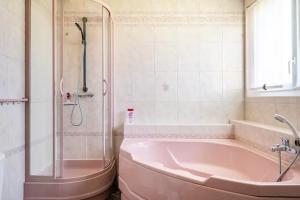 Maisons de vacances Gite de groupe du Coudray : photos des chambres