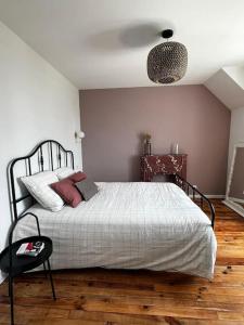 Maisons de vacances Maison de charme avec vue mer et jardin : photos des chambres