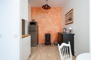 Cozy 1-bedr in the centre near Old Town with private parking