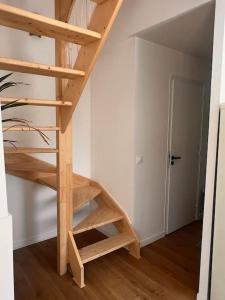 Maison bretonne rénovée à neuf - Terrasse plein sud - Proche plage