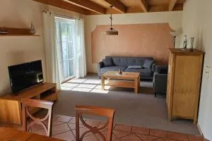 Haus zwischen den Stränden - Schwienkuhl