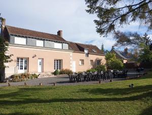 Maisons de vacances Gite de groupe du Coudray : photos des chambres