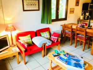 Appartements Residence BruyEres - Les Hauts De Planchamp - 4 Pieces pour 7 Personnes MAE-3320 : photos des chambres
