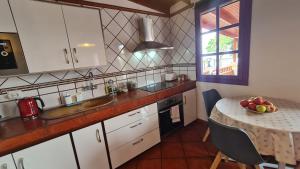 Los Cerrajones: spectacular views from the cliff