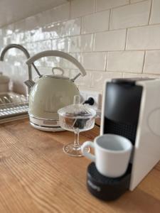 Old Town Heart XVI - Tamka