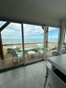 Departamento frente al mar - Остенде