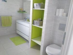 Maisons de vacances maison 3 chambres avec terrasse couverte : photos des chambres
