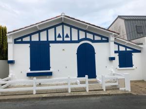 Villa Ner Pensea à 250 m de la plage location samedi au samedi