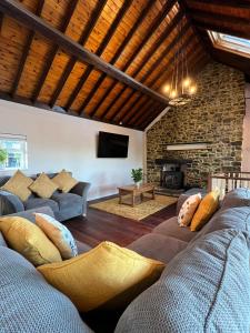 Plasbach Cottage