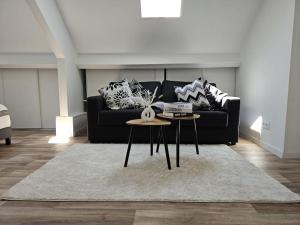 Séjour cosy avec parking privé dans la cour de la maison