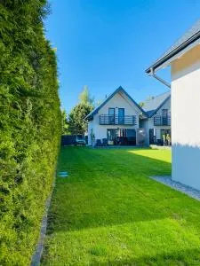 Zagroda Liliowa - 德布吉