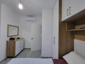 Ninos Beach Apartment