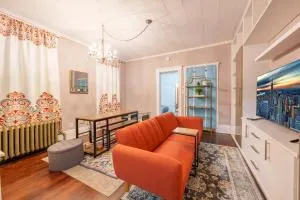 Quaint and charming century-old brownstone near NYC - نورث بيرغن