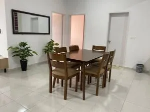 MyHomestay Adelia 2 - Kampong Batu Lima Bangi