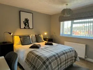 Netflix Home Jacuzzi gym Fast WIFI PS5 Free Parking 2 spaces - Lugwardine