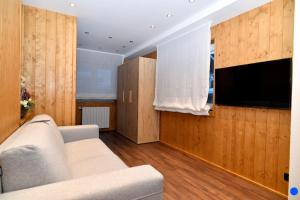 Bilocale centro paese con posto auto