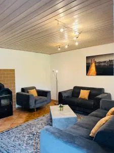 Familienfreundliches Ferienhaus AMARA mit Garten und Terrasse - Friedrichshafen am Bodensee - Oberteuringen