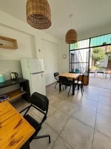 Habitaciones con baño privado zona centro - Salta Capital