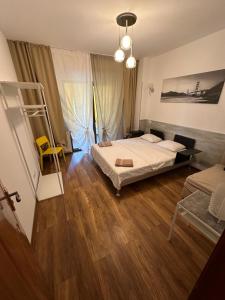 NEW 1 GREEN APARTment