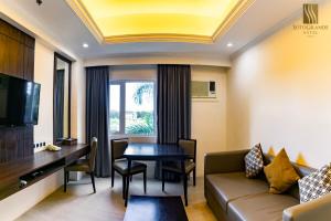 Sotogrande Iloilo Hotel