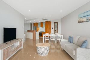 Beachside Paradise at Cotton Beach 44