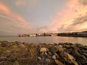 Comfortable Apartment in the Heart of Casco Viejo