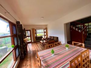 Zira Stay & Cafe