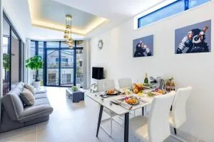 宮城海岸まで2分 周辺には飲食店多数の北谷エリア セブンヴィレッジ2階 - Fuenzan