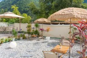 海螺沟天沐云居雪山观景民宿 - T'a-kung-ssu