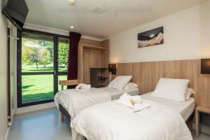 Hotels Le Piroulet : photos des chambres