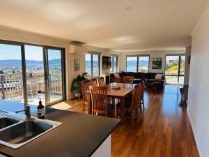 Beautiful Sunny Home with Stunning Hobart Views