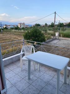 Pefki Apartment 1